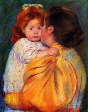 María Cassatt Painting - Beso maternal madres hijos Mary Cassatt